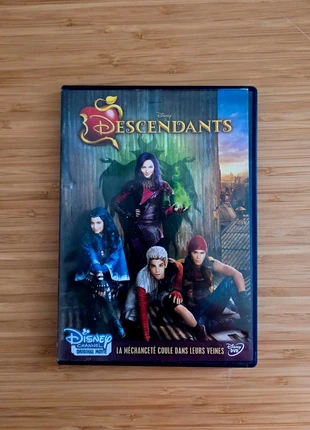 👑 Les Descendants – Disney DVD 🎬, condition: Good, €1.00, €1.75 includes Buyer Protection
