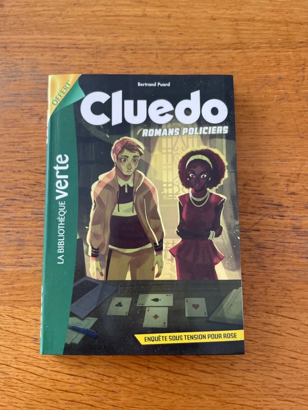 Cluedo roman bibliothèque verte