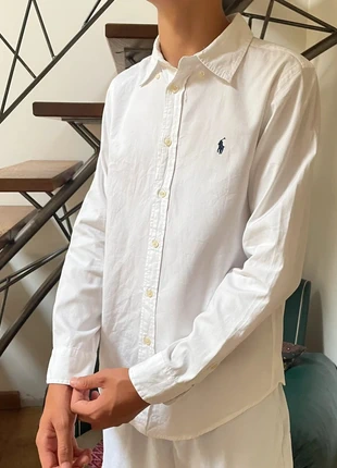 Chemise Ralph Lauren blanche avec logo bleu marine - Taille S, marca: Ralph Lauren, estado: Muito bom, tamanho: S, €34.00, €36.40 inclui Proteção do Comprador