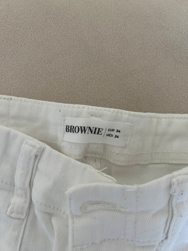 calças brancas estilo cargo da Brownie 3