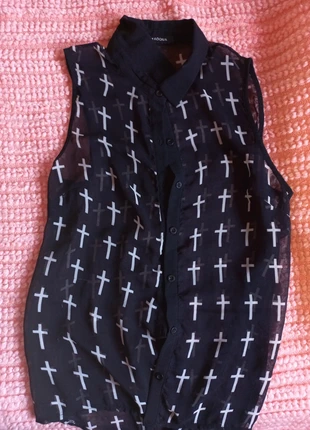 Camisa preta sem manga com cruzes Miss Loona, marque: Miss Loona, état: Très bon état, taille: M / 38 / 10, 4,40 €, 5,32 € Protection acheteurs incluse