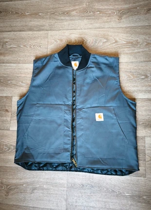 Veste Carhartt Gris sans manche L, marque: Carhartt, état: Neuf sans étiquette, taille: L, 42,00 €, 44,80 € Protection acheteurs incluse