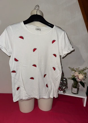 T-shirt femme Pimkie – Taille 34 (XS), merk: Pimkie, staat: Heel goed, maat: XS / 34 / 6, € 7,00, € 8,05 inclusief Kopersbescherming