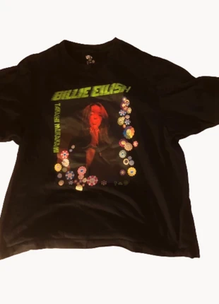 Billie eilish t-shirt takashi murakami, merk: Uniqlo, staat: Heel goed, maat: M, € 8,00, € 9,10 inclusief Kopersbescherming