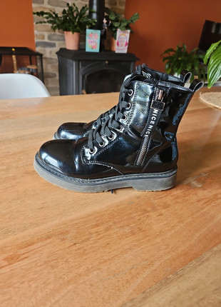 Jolie bottines noir brillant 35, marca: NICE, estado: Muito bom, tamanho: 35, €7.00, €8.05 inclui Proteção do Comprador