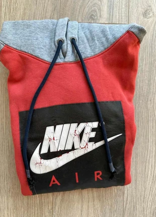 Sweat rouge/bleu et homme - Nike air - Taille S, marque: Nike Air, état: Bon état, taille: S, 3,00 €, 3,85 € Protection acheteurs incluse