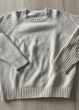 Pull beige, marque: sans marque, état: Très bon état, taille: M, 5,00 €, 5,95 € Protection acheteurs incluse