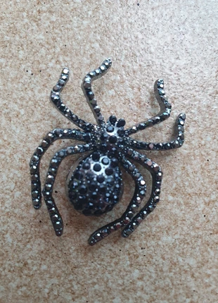 Broche "Arana", brand: Local, condizioni: Ottime, €12.00, €13.30 include la Protezione acquisti