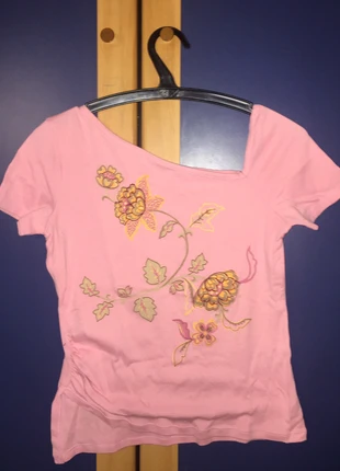 Maglietta in cotone donna , zustand: Neu, größe: S / 36 / 8, 3,00 €, 3,85 € inklusive Vinted-Käuferschutz