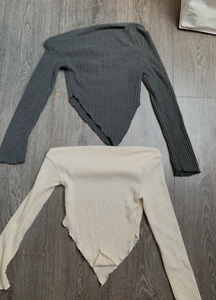 Two long sleeve tops, marque: Shein, état: Très bon état, taille: XS / 34 / 6, 5,00 €, 5,95 € Protection acheteurs incluse