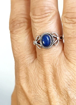 zilveren ring met natuurlijke Lapis Lazuli steen zilver 925, staat: Heel goed, maat: 58.1 mm / 18.5 mm Ø, € 17,95, € 19,55 inclusief Kopersbescherming Pro