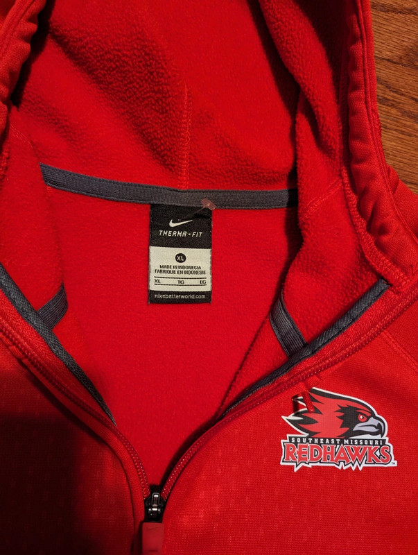 SEMO hoodie jacket - Red - XL - Nike drifit material - Redhawks - college 4