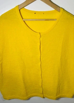 Blouse légère jaune femme taille 46, marke: Kiabi, zustand: Sehr gut, größe: XXXL / 46 / 18, 5,00 €, 5,95 € beinhaltet Vinted-Käuferschutz Pro