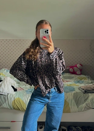 Haut/blouse Zara léopard, merk: Zara, staat: Heel goed, maat: S / 36 / 8, € 8,00, € 9,10 inclusief Kopersbescherming