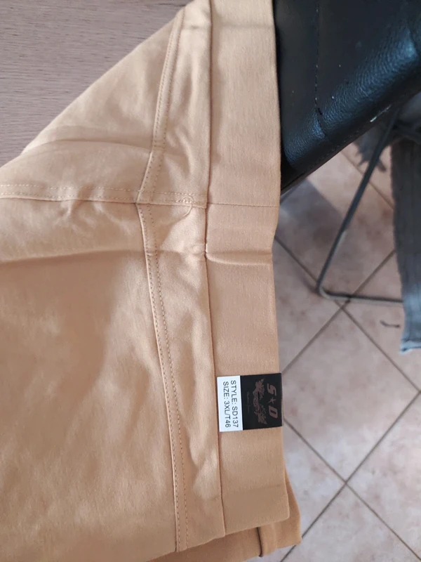 Pantalon neuf moutarde taille 46 - photo numéro 3