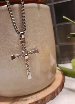 Collier Pendentif Chaine Croix Religieuse Chretien Brillante Argent Argenté Zircon (Croix 1), marke: Croix, zustand: Sehr gut, 7,97 €, 9,07 € inklusive Vinted-Käuferschutz