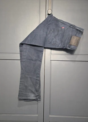 Jeans Levi's  coupe 511 femme taille W31L32 bleu foncé, brand: Levi's, condition: Very good, size: L / 40 / 12, €29.99, €32.19 includes Buyer Protection