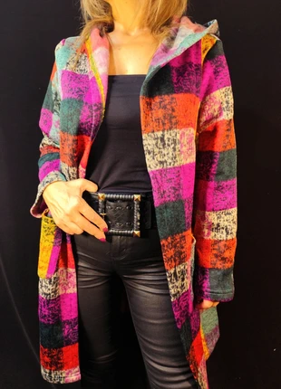 Women’s Colorful Checkered Hooded Coat – Size L, marca: Morax Wear, estado: Muito bom, tamanho: L / 40 / 12, €44.00, €46.90 inclui Proteção do Comprador