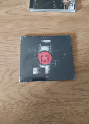 Crown Pieces to the puzzle, zustand: Neu, 10,00 €, 11,20 € inklusive Vinted-Käuferschutz