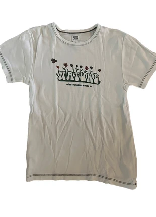 BDG Graphic Tee • Boho Y2K Skater Style, merk: Urban Outfitters, staat: Heel goed, maat: M / 38 / 10, € 4,50, € 5,43 inclusief Kopersbescherming