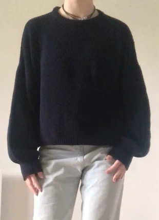 Pull court et oversize bleu marine en mailles tressees, marca: Jennyfer, estado: Muy bueno, tamaño: S / 36 / 8, 8,00 €, 9,10 € Protección al comprador incluida