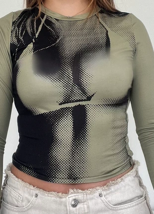 Top manche longue kaki, merk: Shein, staat: Heel goed, maat: S / 36 / 8, € 5,00, € 5,95 inclusief Kopersbescherming