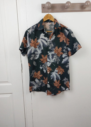 Chemise à feuilles taille S, marque: Vintage Dressing, état: Très bon état, taille: S, 4,90 €, 5,85 € Protection acheteurs (Pro) incluse