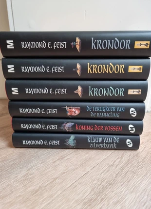 Boekenserie Krondor van Raymond E. Feist, staat: Nieuw zonder prijskaartje, € 25,00, € 26,95 inclusief Kopersbescherming