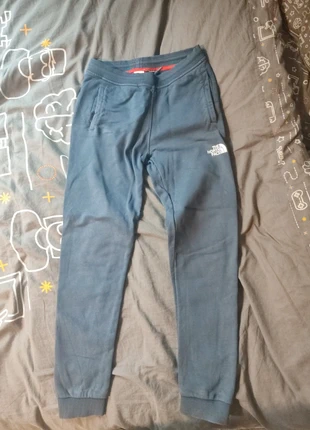Jogging The North Face, marca: The North Face, estado: Muy bueno, tamaño: Talla única, 6,00 €, 7,00 € Protección al comprador incluida