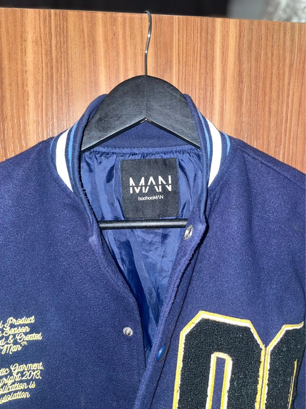 navy/beige BooHoo varsity jacket 2