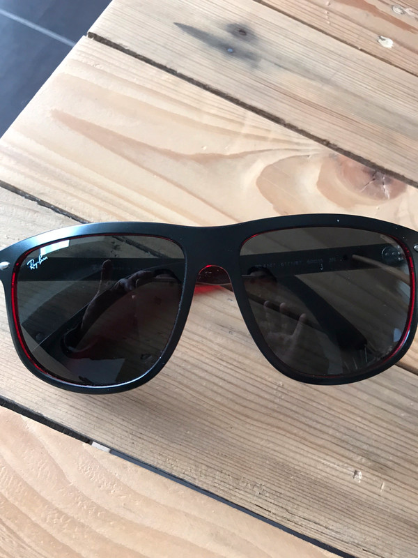 Tui à clearance lunettes ray ban