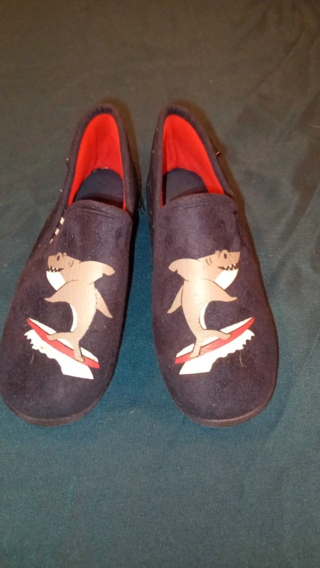 Chaussons isotoner taille 33