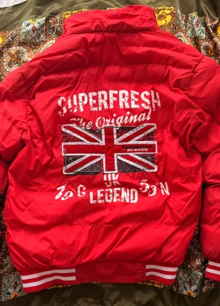 London Puffer Jacket Stockholm vintage 2000s y2k, merk: London, staat: Heel goed, maat: M / 38 / 10, € 30,00, € 32,20 inclusief Kopersbescherming