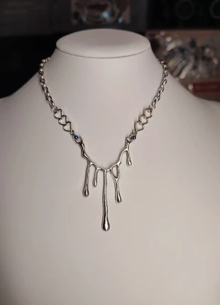 Collana Y2k lava 🔥, marque: y2k, état: Neuf sans étiquette, 14,00 €, 15,40 € Protection acheteurs incluse