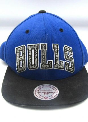 Mitchell & Ness Sport Black/Blue NBA Chicago Bulls Strapback VD27Z, brand: NO LABEL, condition: Good, £24.99, £26.94 includes Buyer Protection