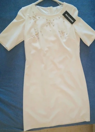 Vestido color crema con pedrería mujer talla M sin estrenar / Robe femme taille M creme jamais porte, marca: Mas Fashion, estado: Nuevo con etiquetas, tamaño: M / 38 / 10, 19,00 €, 20,65 € Protección al comprador incluida