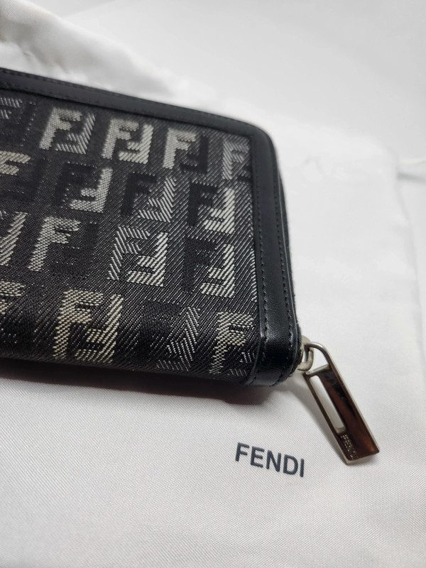 Fendi Continental Zip Around Clutch Wallet 3