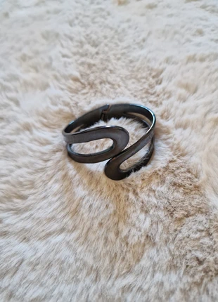 Leuke armband, merk: Bijou Brigitte, staat: Heel goed, € 2,00, € 2,80 inclusief Kopersbescherming