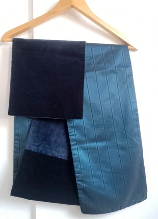 Sciarpa velluto blu, marke: Sarta, zustand: Sehr gut, 5,00 €, 5,95 € inklusive Vinted-Käuferschutz