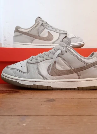 Nike Dunk Low Grises – Taille 40 – Style Classique, marque: Nike, état: Très bon état, taille: 40, 10,00 €, 11,20 € Protection acheteurs incluse