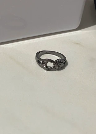 bague, marque: Stüssy, état: Très bon état, taille: Ajustable, 13,00 €, 14,35 € Protection acheteurs incluse