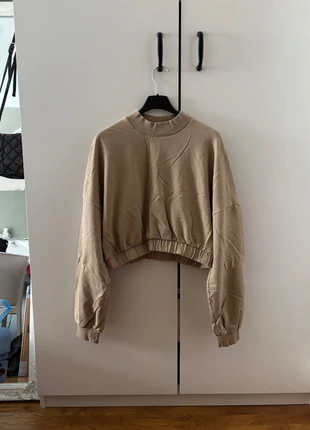 Felpa beige Bershka con collo alto - taglia L, marca: Bershka, estado: Muito bom, tamanho: L / 40 / 12, €5.00, €5.95 inclui Proteção do Comprador