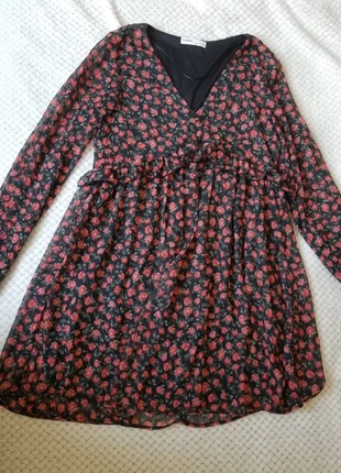 Vestido floreado ligero mangas largas, brand: Pull & Bear, condition: Very good, size: S / 36 / 8, €15.00, €16.45 includes Buyer Protection