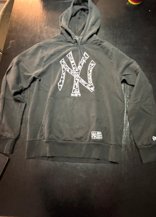 felpa con cappuccio, marque: New Era, état: Très bon état, taille: S, 5,00 €, 5,95 € Protection acheteurs incluse