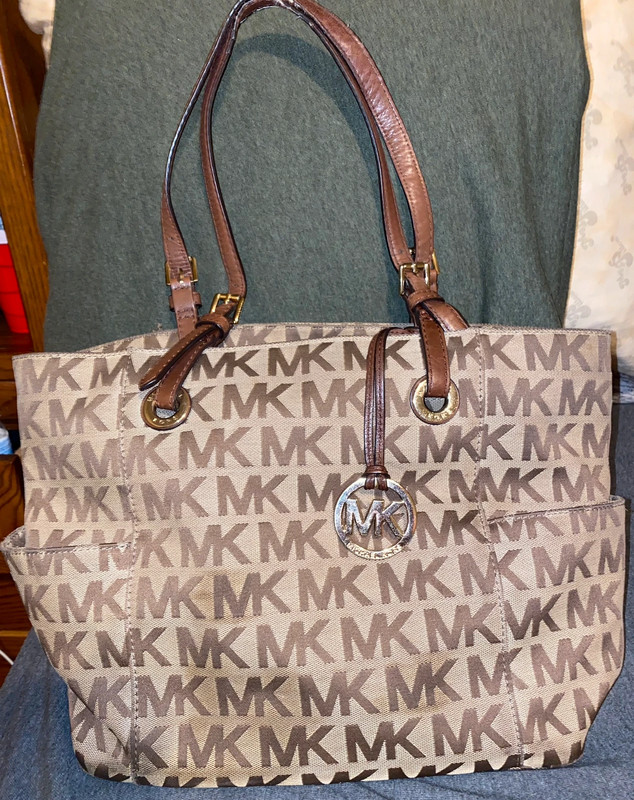 Michael Kors Brown Tan Signature Tote Leather Shoulder Straps Vinted