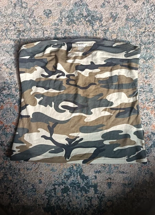 Bandeau top, marque: Fishbone, état: Très bon état, taille: L / 40 / 12, 10,00 €, 11,20 € Protection acheteurs incluse