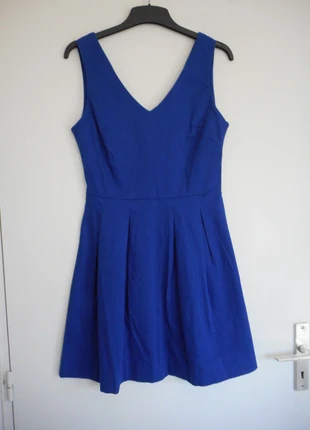 Robe patineuse bleu roi/électrique col V dos ouvert coton Camaïeu T 38, brand: Camaïeu, condition: Very good, size: M / 38 / 10, €8.00, €9.10 includes Buyer Protection