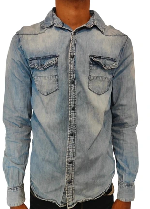 Chemise Jeans Pull & Bear, Taille 38, marke: Pull & Bear, zustand: Sehr gut, größe: S, 13,00 €, 14,35 € inklusive Vinted-Käuferschutz