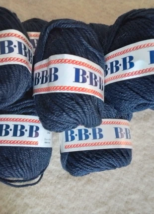 Pelotes laine 50 % (lot 9), brand: LAINE, condizioni: Nuovo senza cartellino, €8.00, €9.10 include la Protezione acquisti