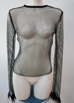 Blouse Top Manches Longues Strass & Plumes Neuf 38 Idéal Soirée ou Festival, marke: Yu & Me, zustand: Neu, mit Etikett, größe: M / 38 / 10, 25,00 €, 26,95 € inklusive Vinted-Käuferschutz